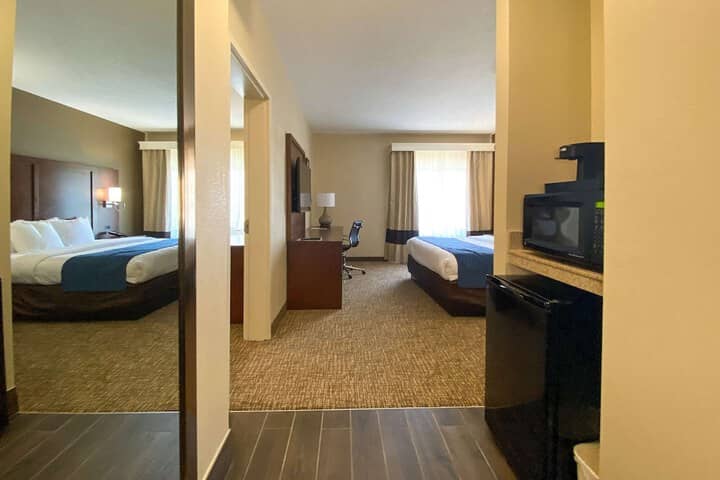 Room 22 of 44