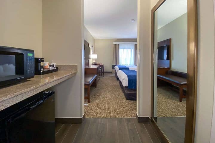Room 13 of 44
