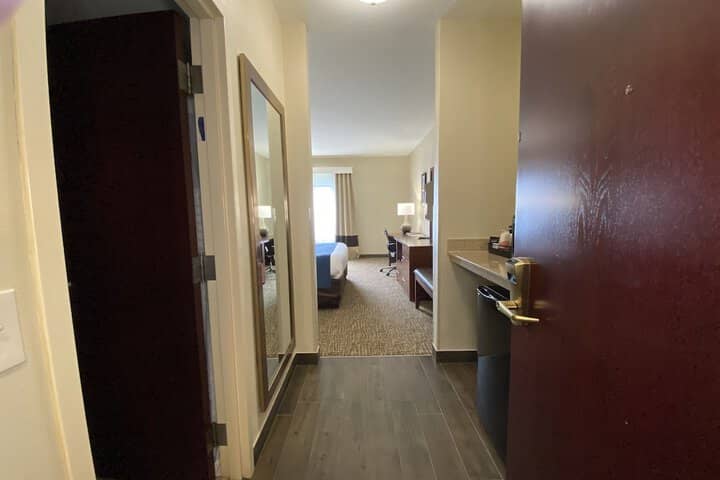 Room 29 of 44